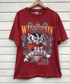 Wisconsin Badgers Vintage NCAA Sweatshirt in Collegiate style for University of Wisconsin-Madison Fans