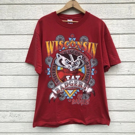 Wisconsin Badgers Vintage NCAA Sweatshirt in Collegiate style for University of Wisconsin-Madison Fans