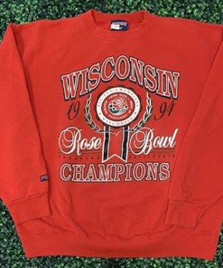 Wisconsin Badgers Vintage Style Rose Bowl Crewneck Sweatshirt with ncaa shirts for men