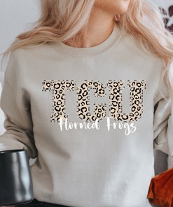 Women's Tcu Leopard Shirt and Sweatshirt Combo, Perfect for Football Fans and Tcu Students