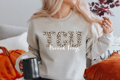 Women's Tcu Leopard Shirt and Sweatshirt Combo, Perfect for Football Fans and Tcu Students