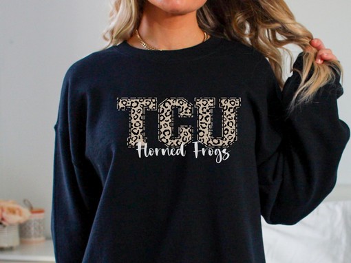 Women's Tcu Leopard Shirt and Sweatshirt Combo, Perfect for Football Fans and Tcu Students - Image 2