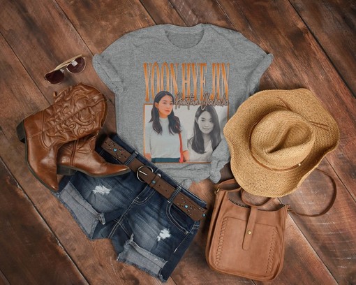 Yoon Hye-Jin Hometown ChaChaCha Unisex T-Shirt - Movie Fans Gift, Film T-Shirt - Image 3