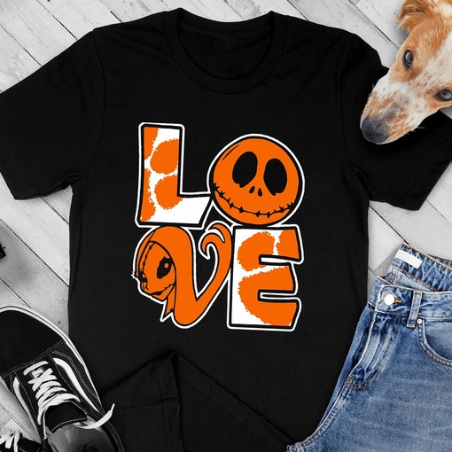 Halloween Jack and Sally Love the Clemson Tigers NCAA T-Shirt - Perfect for Halloween