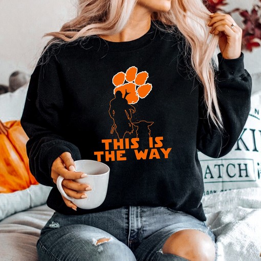 Mandalorian and Baby Yoda Clemson Tigers NCAA Football T-Shirt - For Ultimate Fans