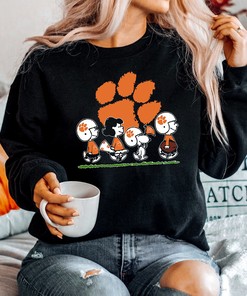 Snoopy the Peanuts Cheer for the Clemson Tigers NCAA T-Shirt - Show Your Spirit